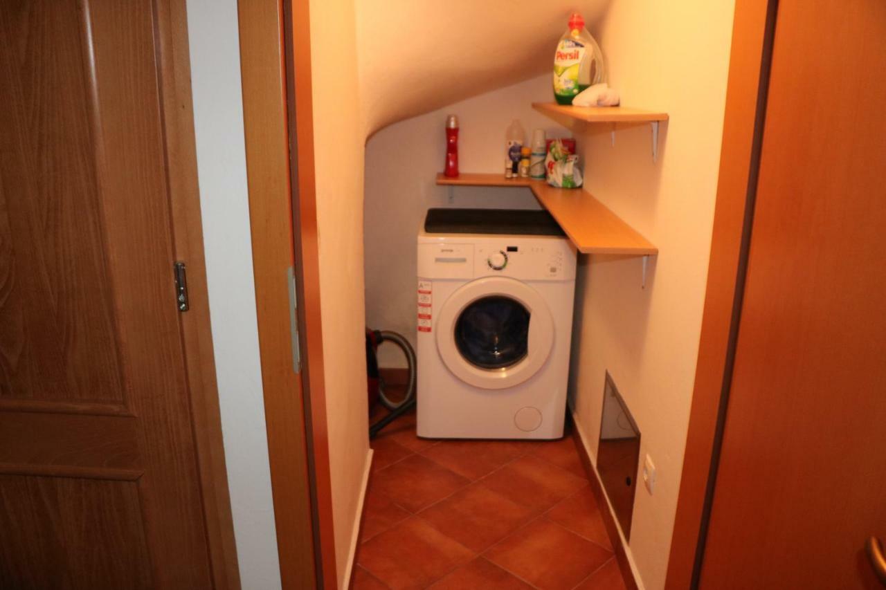 Apartma Na Vasi Apartman Zaga Kültér fotó